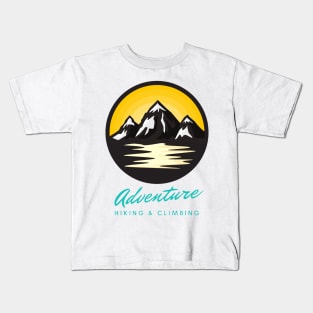 Mountain adventure hiking Kids T-Shirt